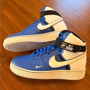 Nike Air Force 1 High LV8 2